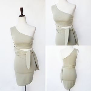 New Pink Blush green cut out dress size small boutique